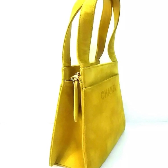 Chanel Yellow Mustard Embroidered Shoulder Bag - Picture 4 of 8